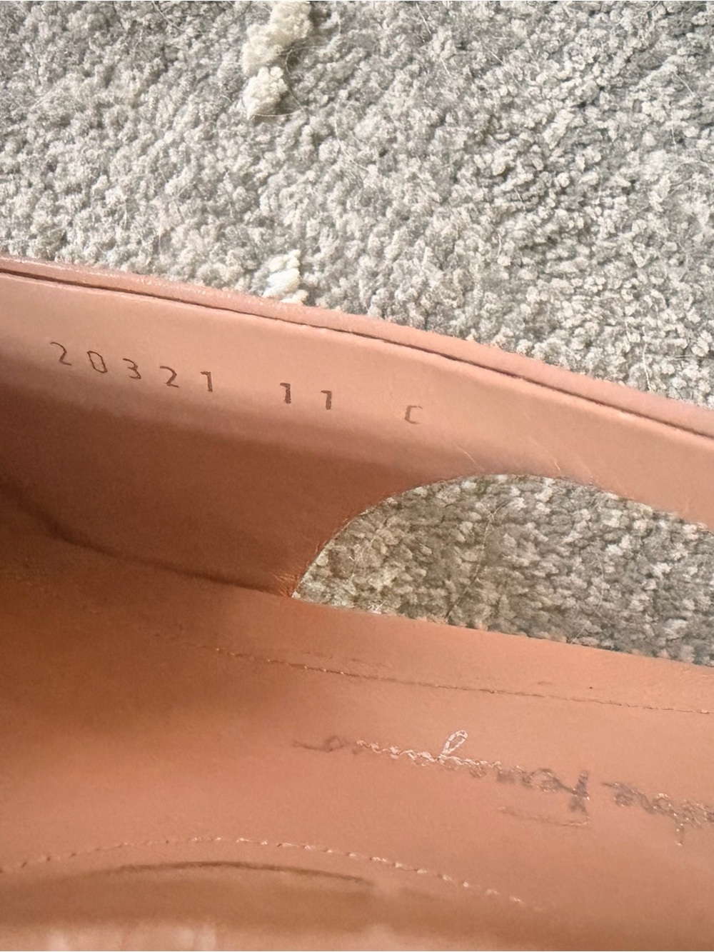 Salvatore Ferragamo Blush Bow Slingback Flats - Picture 3 of 10